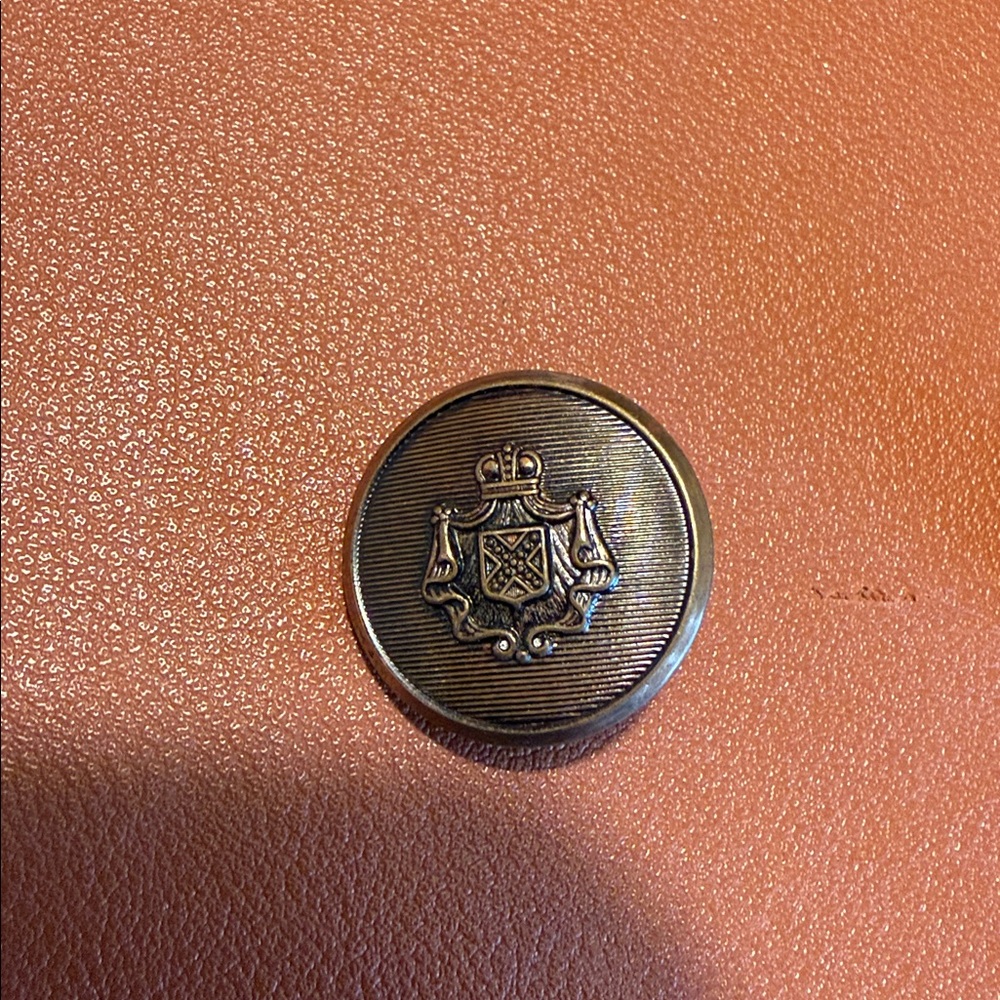 Blazer Buttons - Picture 6 of 8